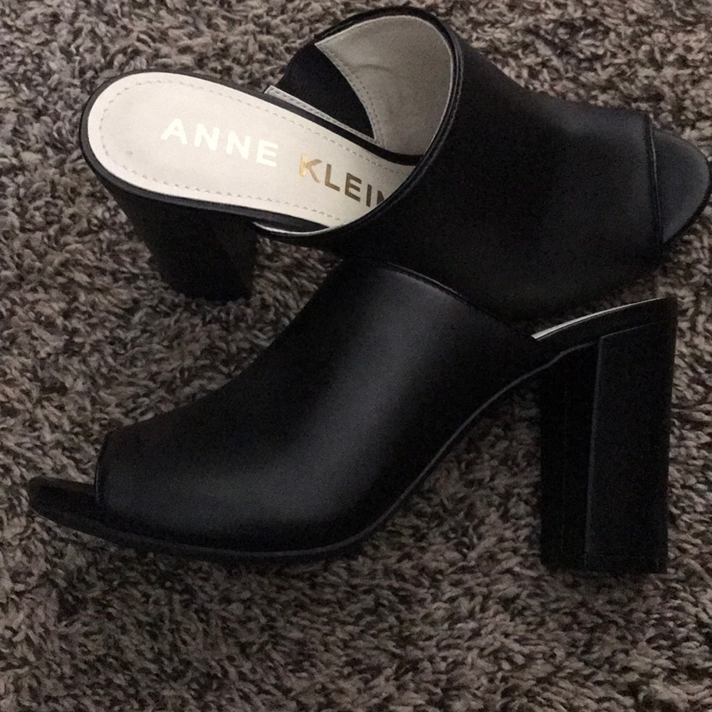 Anne Klein mules